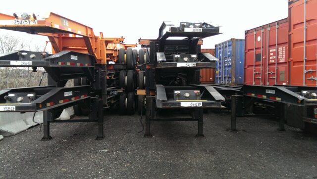 Tri-Axle Container Chassis for sale