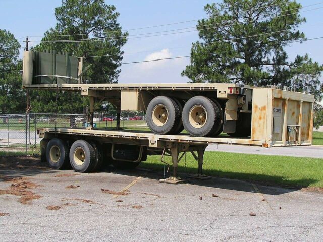 30' MILITARY TRAILER