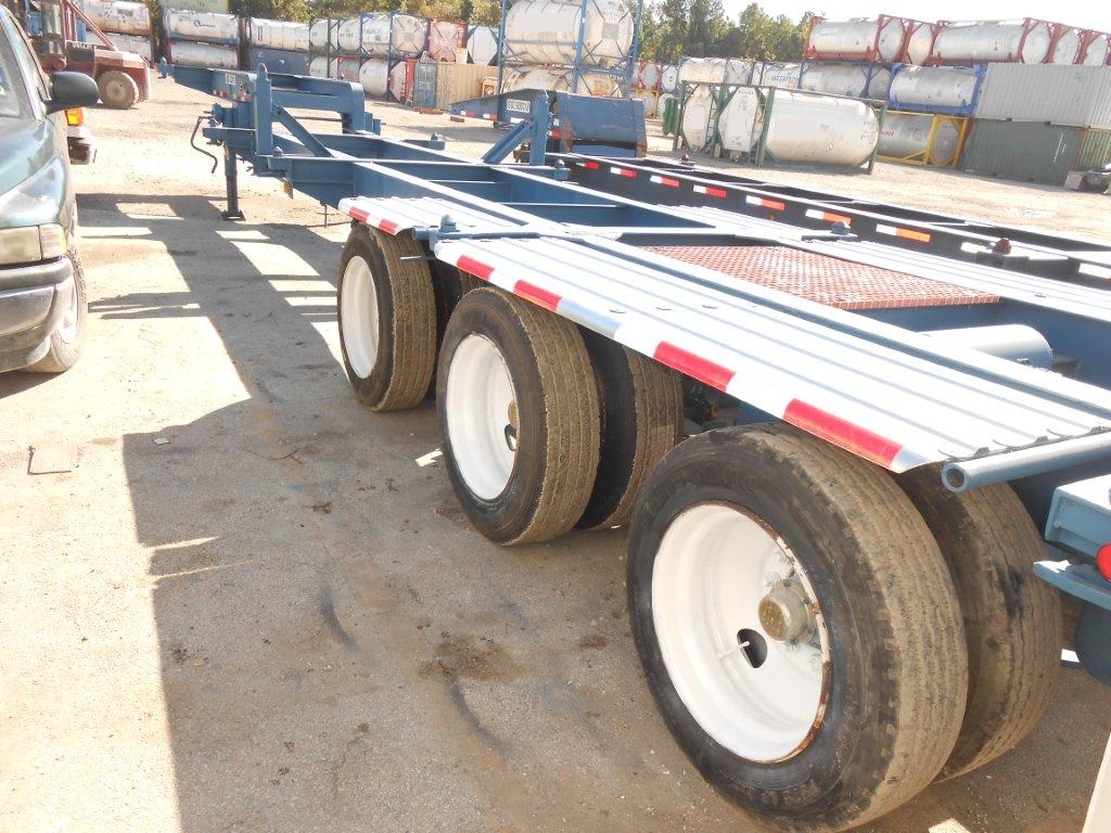 Tri-axle Tank Chassis