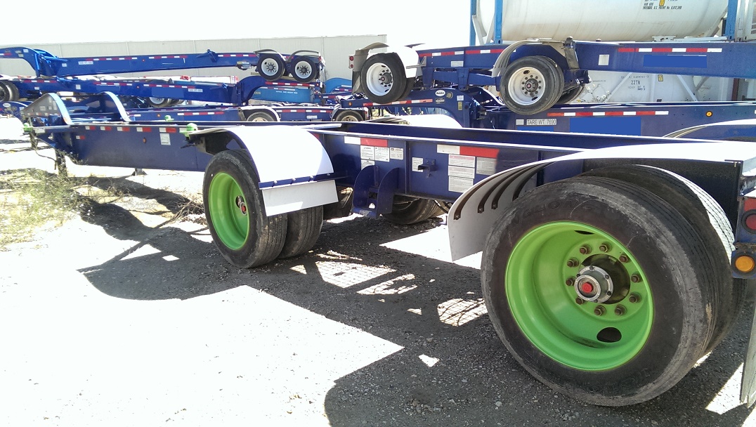 2007 Air Ride Tank Chassis for sale in Houston, TX. Includes ABS, budd wheels and radial tires. 