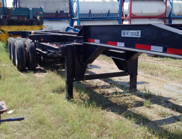 tri-axle 1994 lr