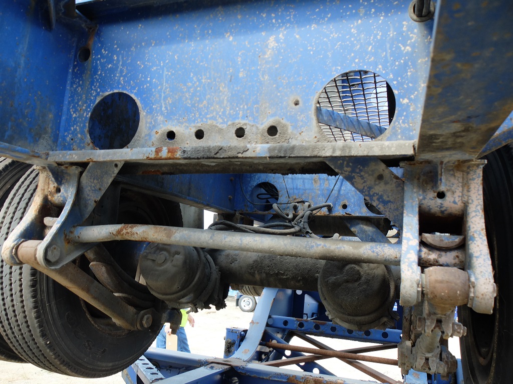 900680 spread axle tank chassis (10) lr | Innova Industries.