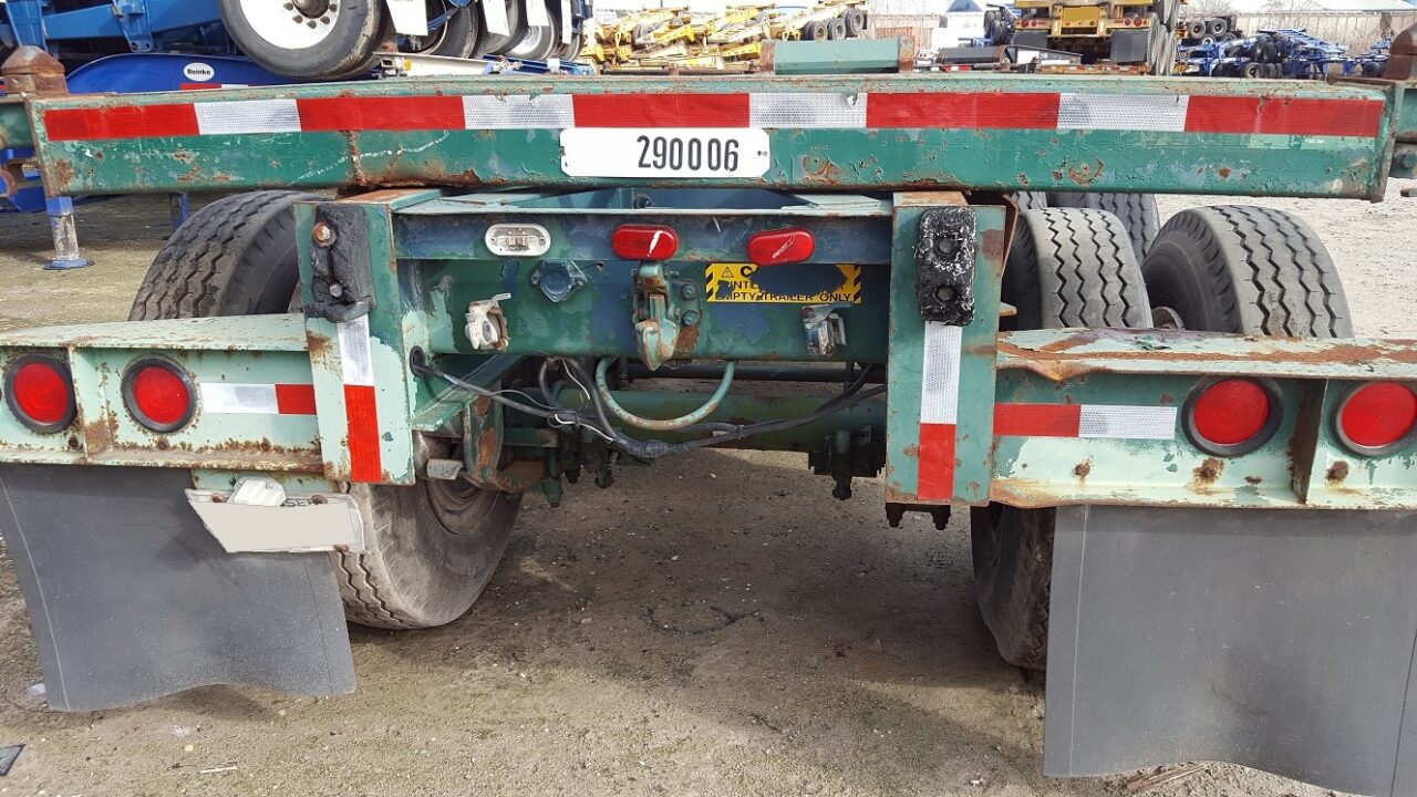 290006 TriAxle Container Chassis (2) lr Innova Industries.