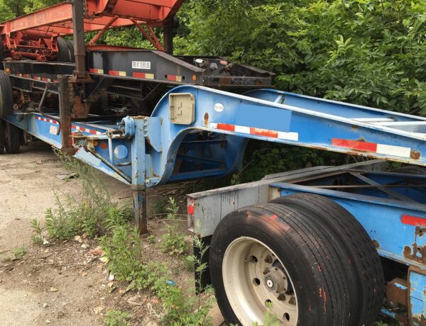 280247 spread axle chassis (2) lr
