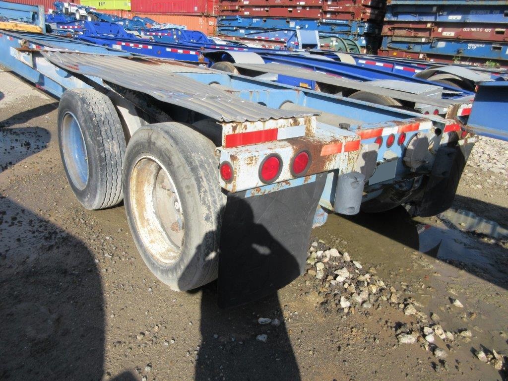 144032 Tandem Axle Chassis (1) lr