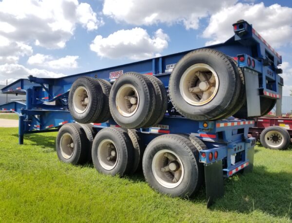 290849, 290850 20 ft. Tri Axle Slider Chassis (5)