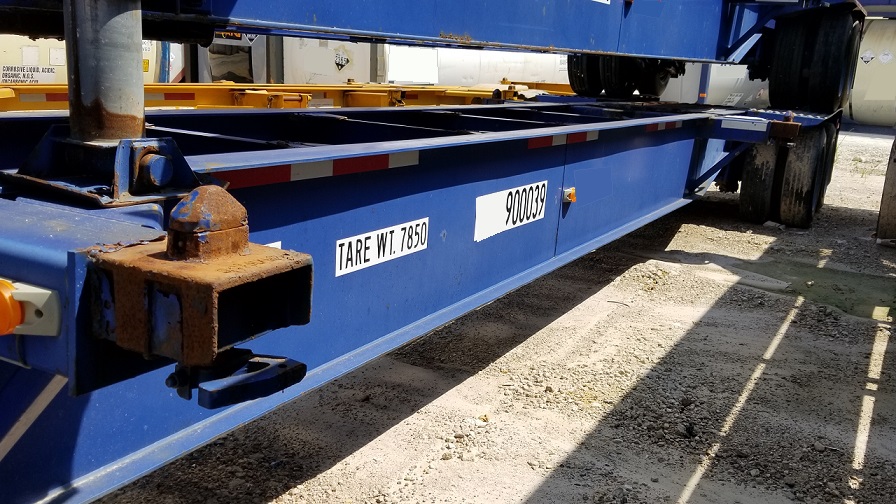 900039 tandem axle drop deck chassis (4) lr