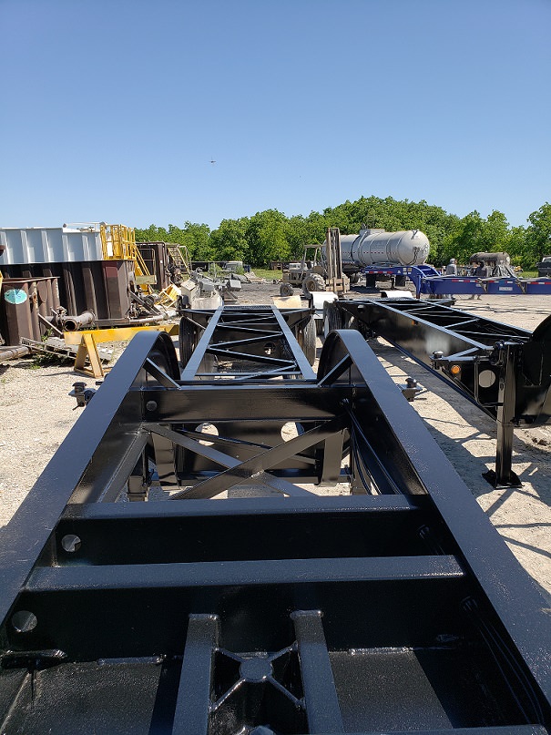 280047 drop deck chassis for frac sand (5) lr