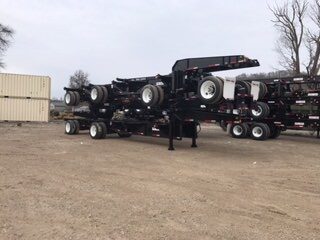 sand trailer with steel wheels
