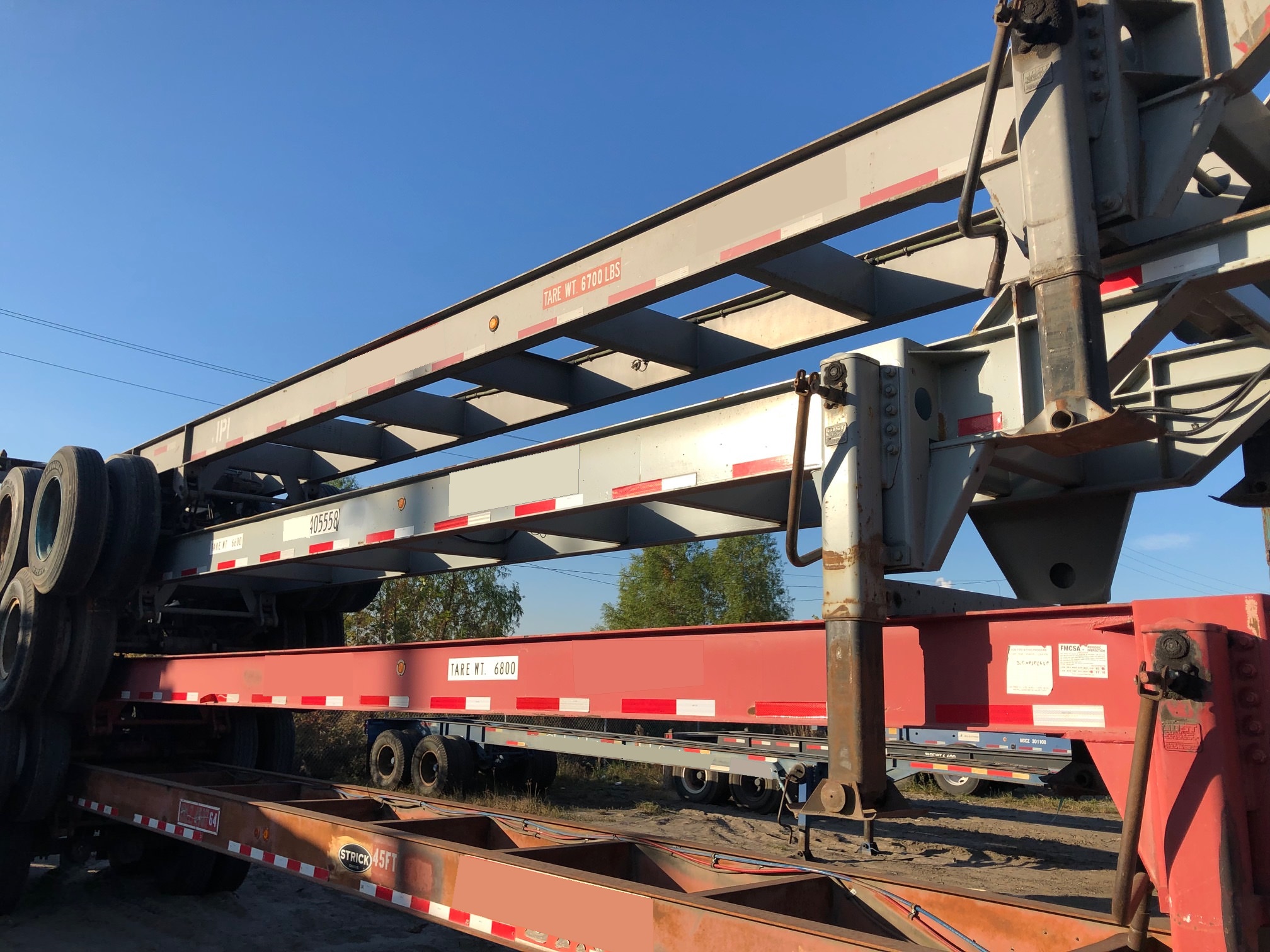 40 ft. Container Chassis 405558 (2) lr