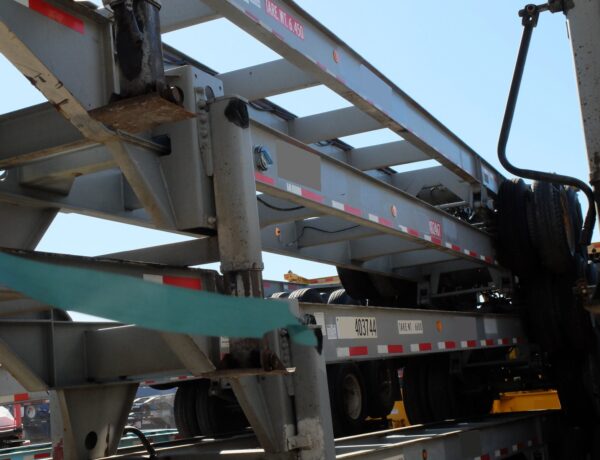 402467 40 ft. Chassis (3)_1 lr