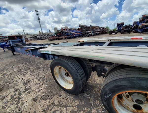 280182 Tandem Tank Chassis (4) lr