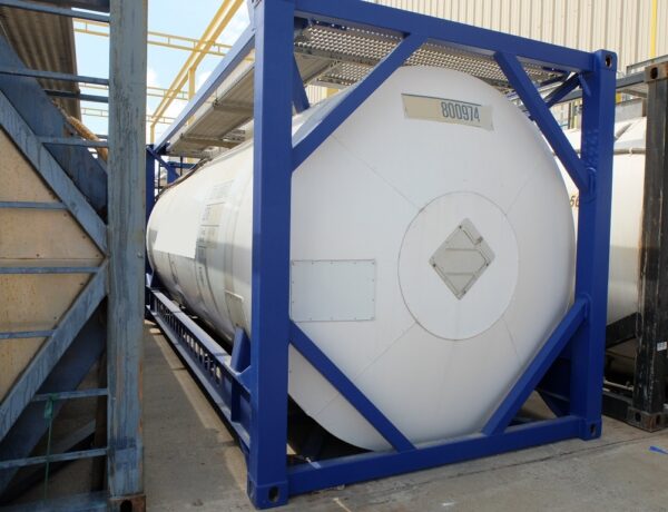 800974 T22 10 bar ISO Tank (5) lr