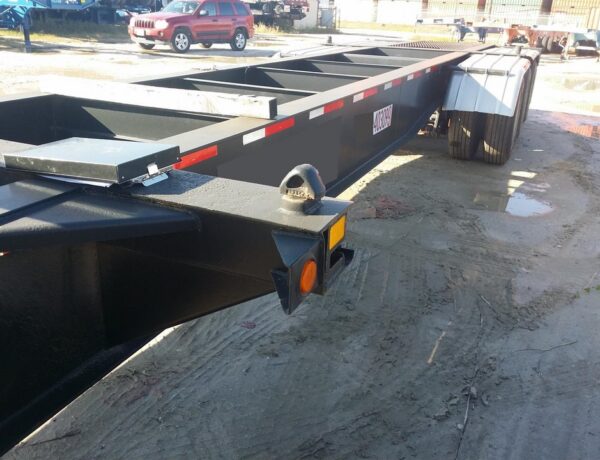 triaxle tank chassis
