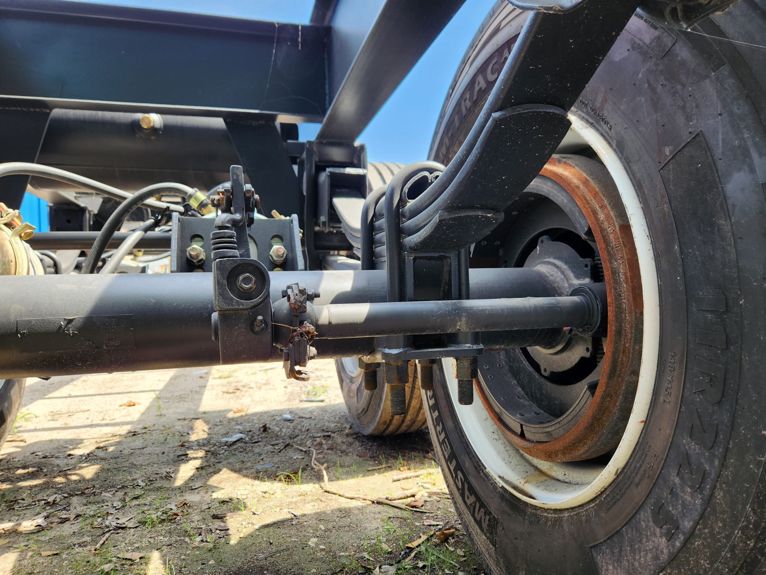 NEW 40 Ft. Tandem Container Chassis (055) | Innova Industries.