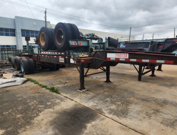 20 ft. tri-axle container chassis