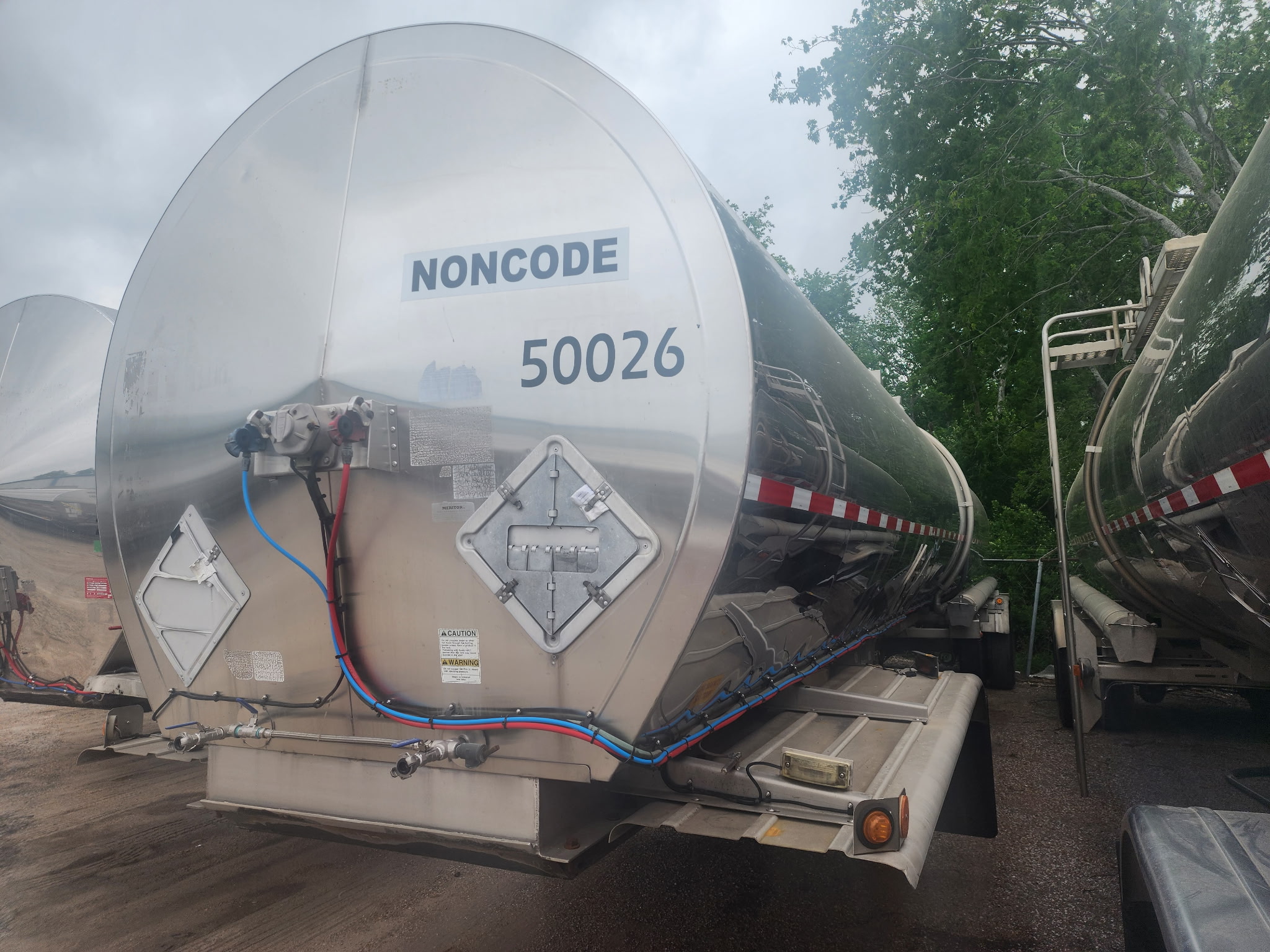 mc307 tanker 50026 (3)