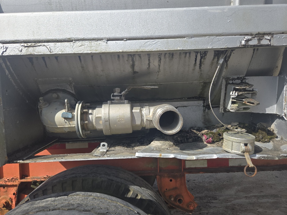 304 Stainless Steel Tanks (2)