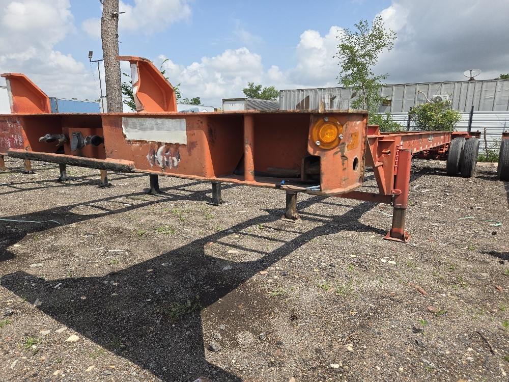 409666 40 ft. chassis (2) 2