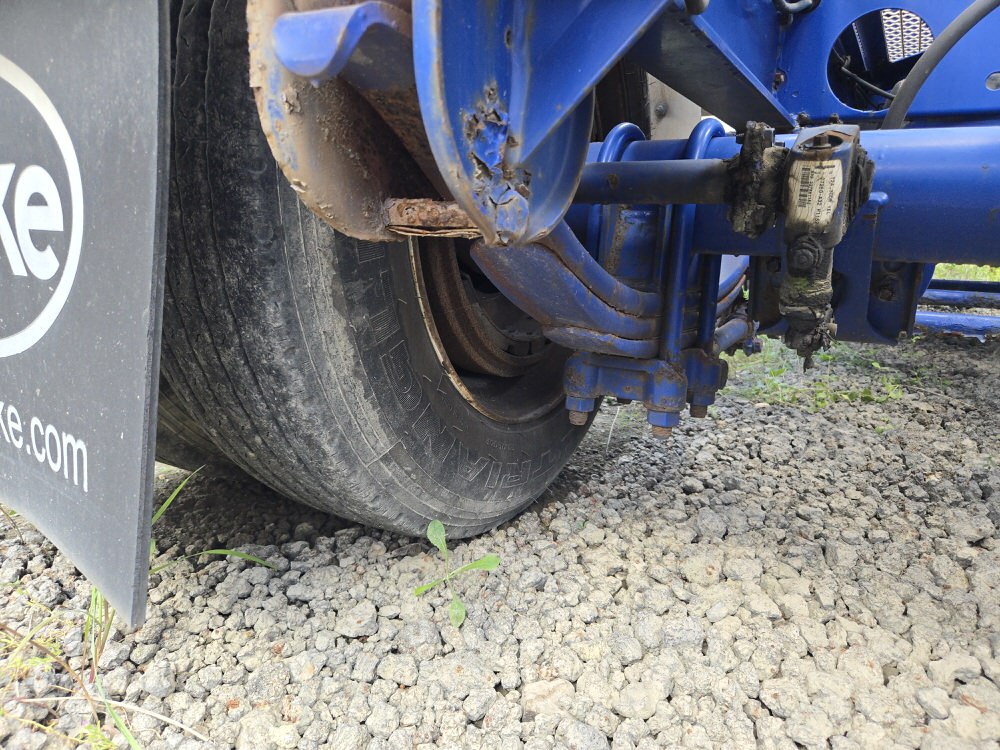 43 ft Spread Axle Tank Chassis