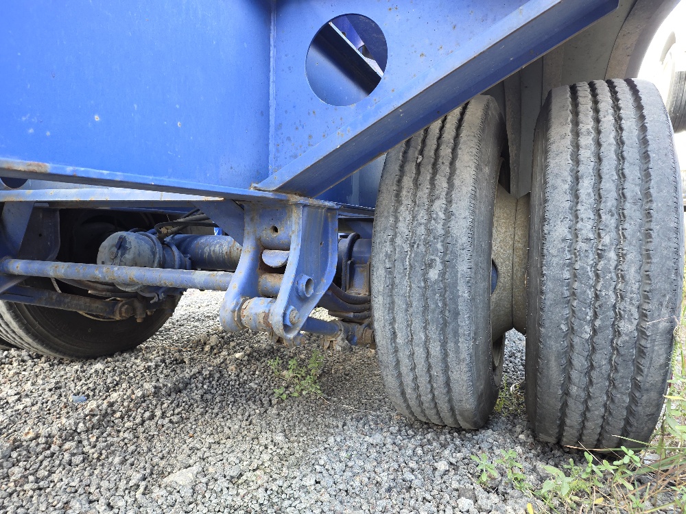 Drop Deck Tank Chassis