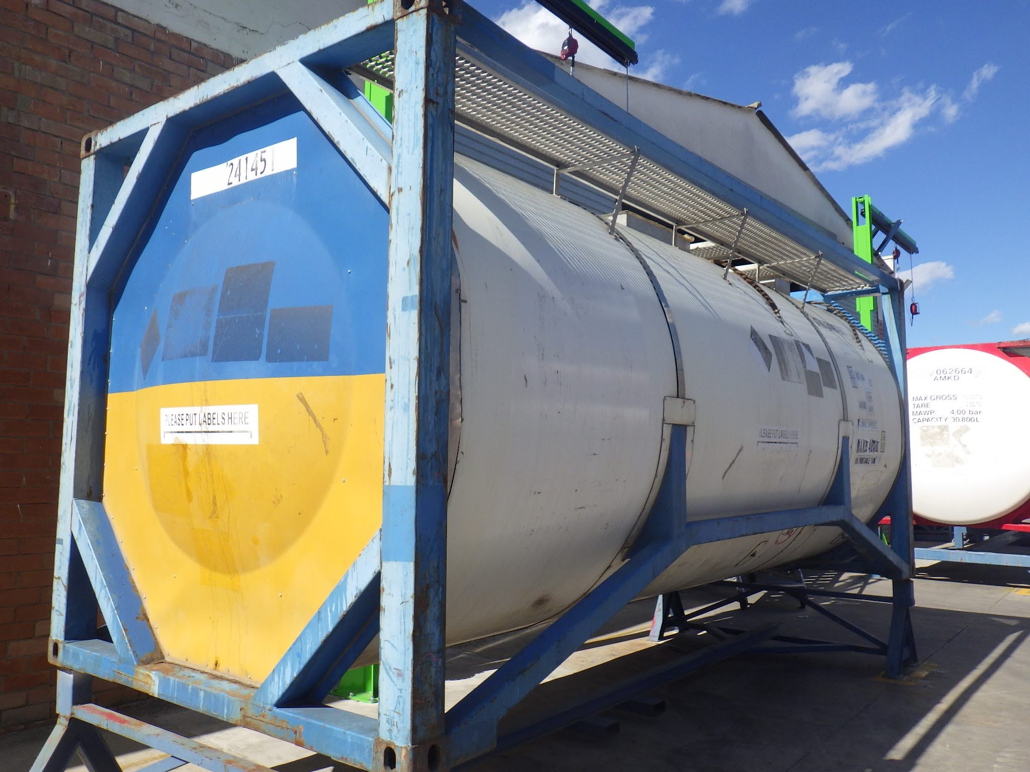 241451 T11 ISO tank (7)