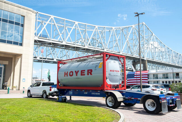 Innova Industries Connecting With Intermodal Bulk Liquid Professionals