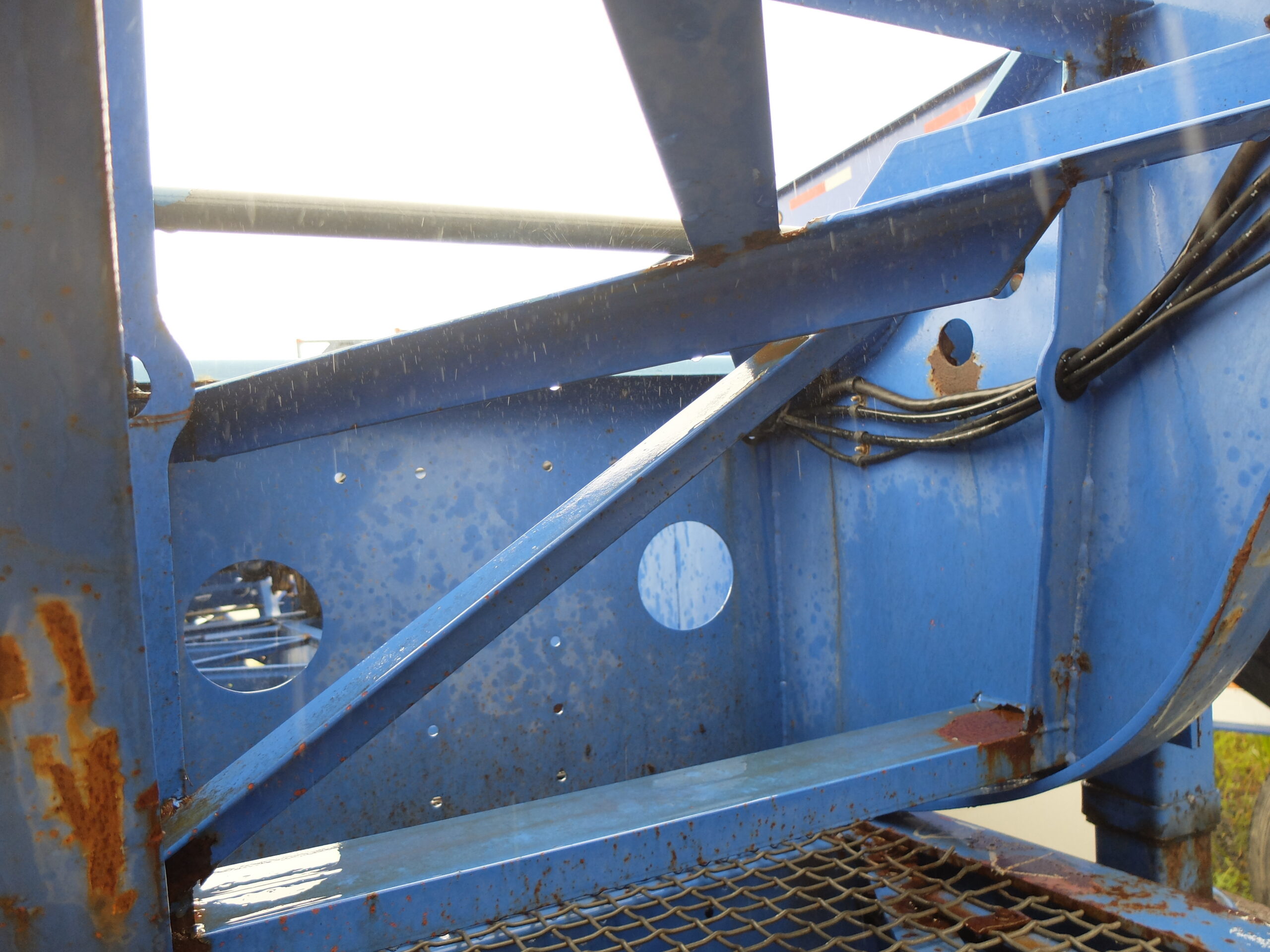 900675 tank chassis (1)