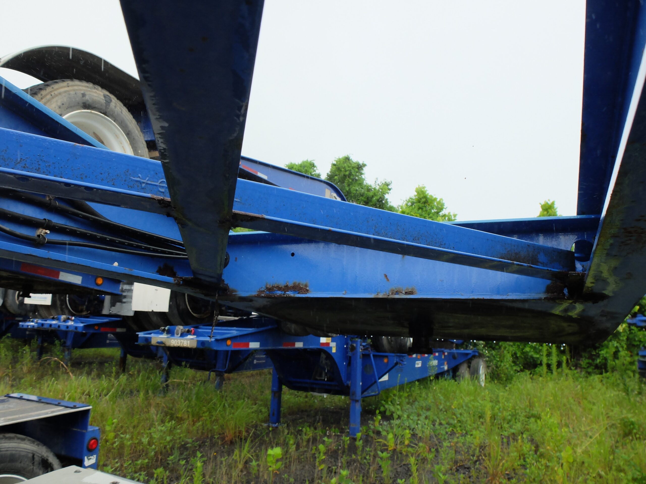 900675 tank chassis (2)b